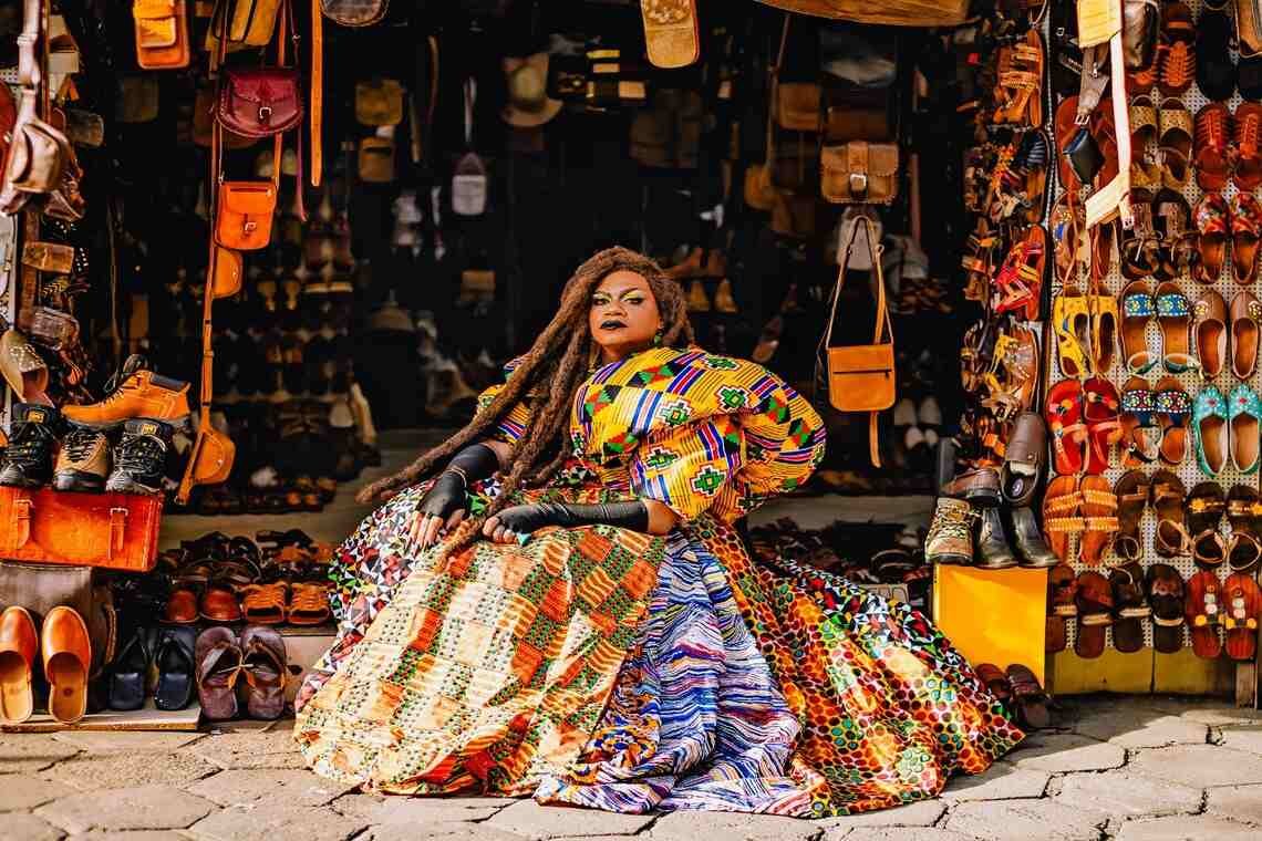 Afro Drag Barbárie Bundi apresenta espetáculo cênico-musical Kitanda no Pelourinho - 