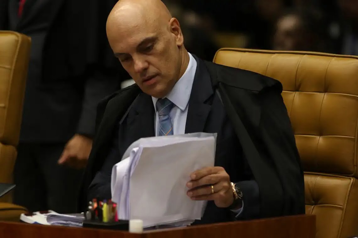 Moraes arquiva inquérito sobre campanha contra PL das Fake News - 