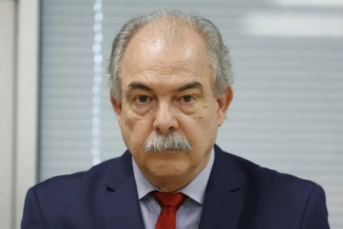 Mercadante diz que alcançar grau de investimento precisa ser ‘meta fundamental’ do Governo Lula - 