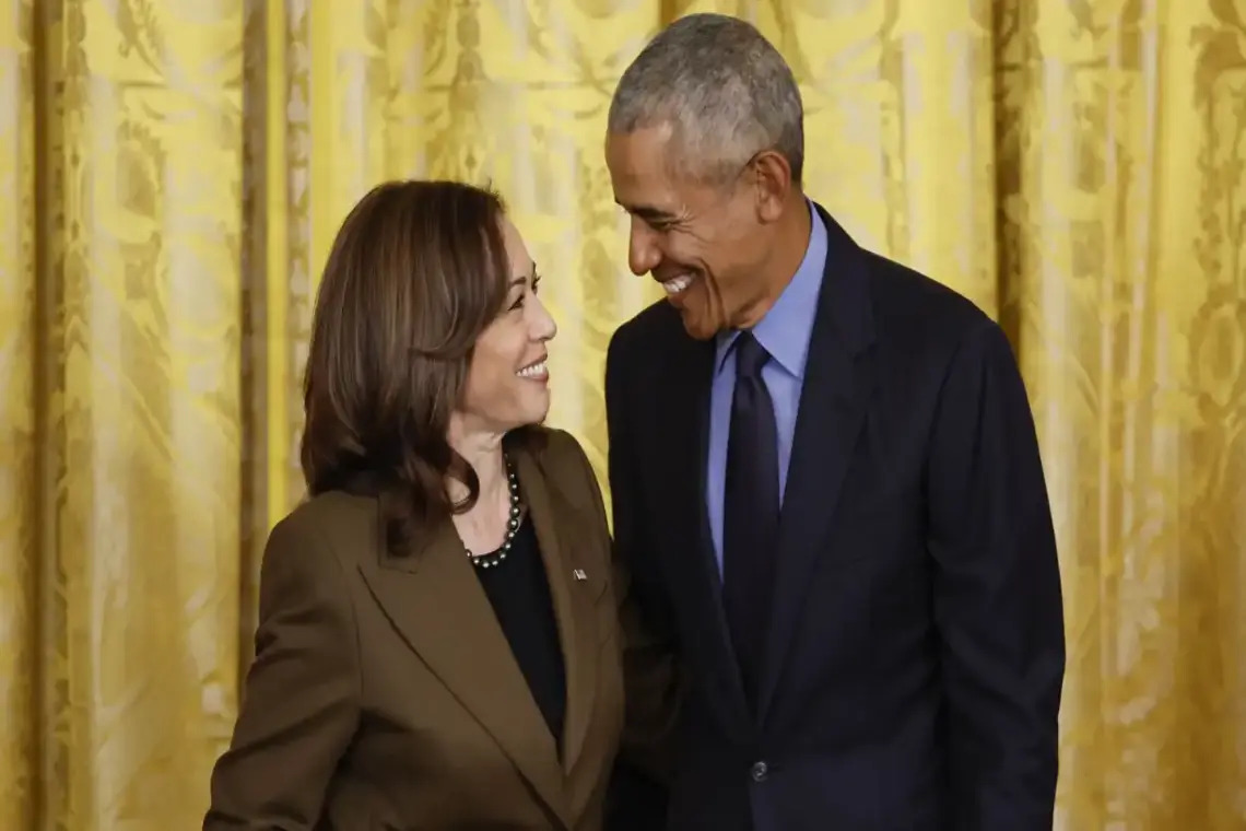 Barack Obama e Michelle anunciam apoio à candidatura de Kamala Harris - 