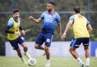 Bahia recebe o Criciúma na Arena Fonte Nova para manter posição no G-6 do Brasileiro - 