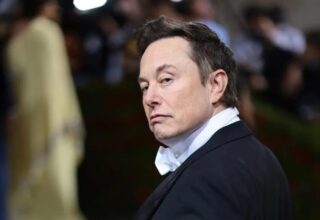 Elon Musk desafia STF após bloqueio do X no Brasil e recebe apoio de Arthur Lira - 