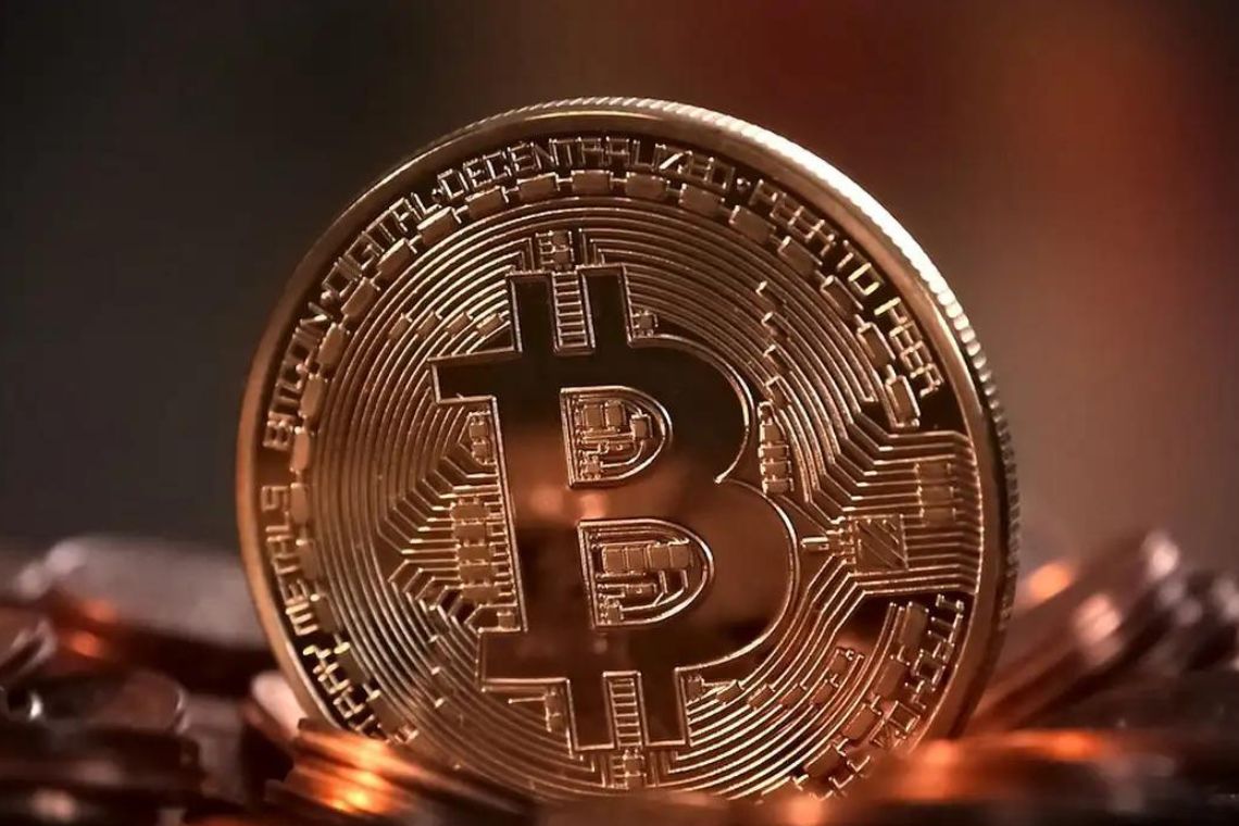 Bitcoin sobe mais de 5% após atentado contra Trump - 