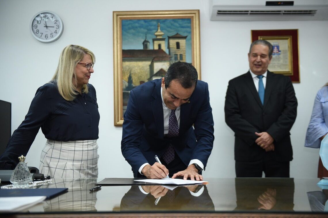 Prefeitura de Salvador firma parceria com o TJ-BA para ampliar oferta de serviços jurisdicionais - 