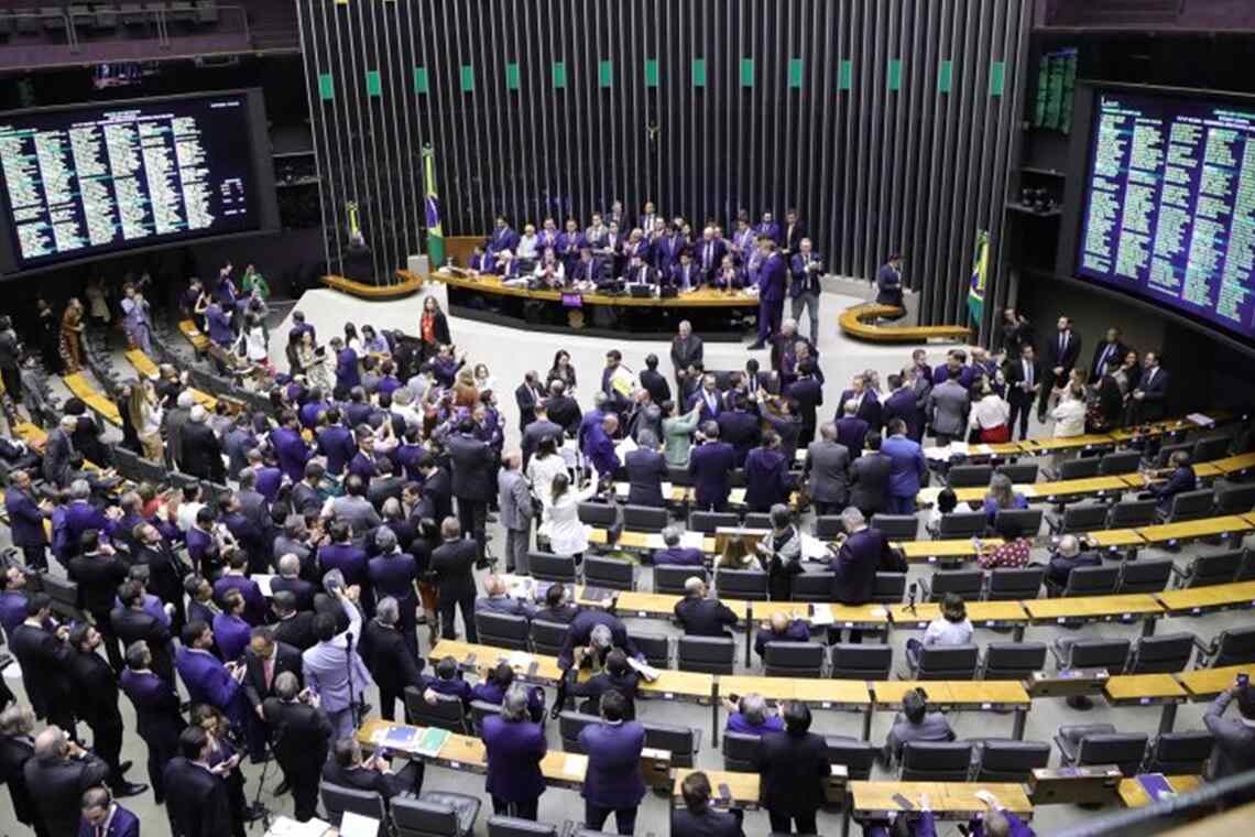 PEC da Anistia: Saiba como os deputados baianos votaram - 