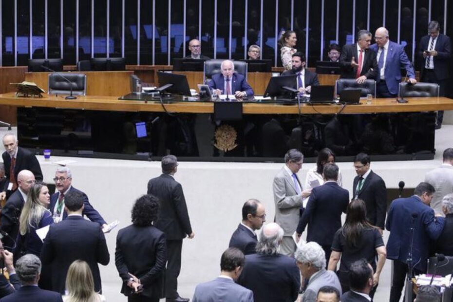 Confira como deputados baianos votaram na aprovação do texto-base da desoneração - 