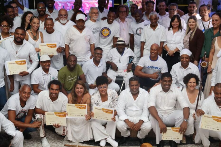 Programa Qualifica Capoeira abre inscrições para capacitar capoeiristas a darem aulas em escolas públicas - 