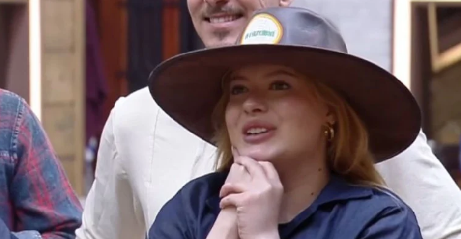 Júlia Simoura vence prova e se torna primeira fazendeira na ‘Fazenda 16’ - 
