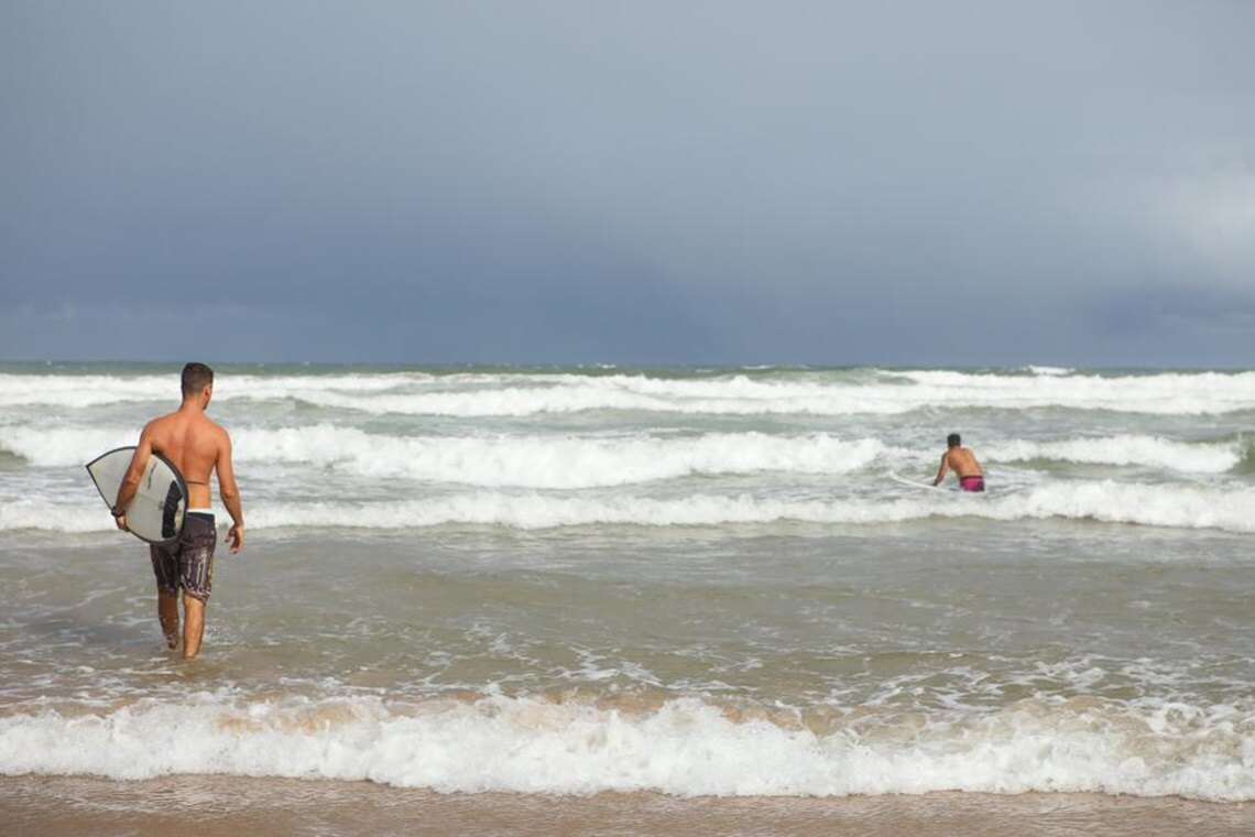 Prefeitura anuncia construção de clube dedicado ao surfe na Praia de Jaguaribe - 