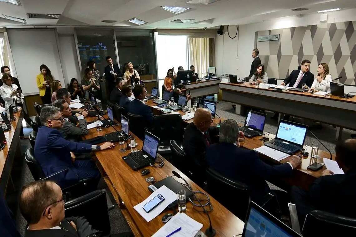 CCJ do Senado aprova plano de trabalho da reforma tributária - 