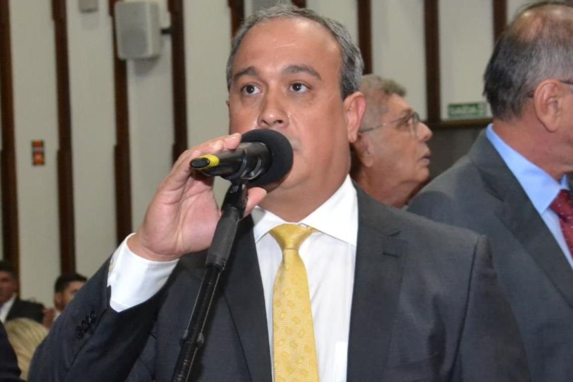 Boa Vista do Tupim registra dois assassinatos por motivos eleitorais; Vitor Azevedo pede apoio para SSP - 