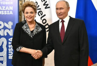 Rússia abre mão de comandar banco do Brics e defende recondução de Dilma Roussef no NDB - 