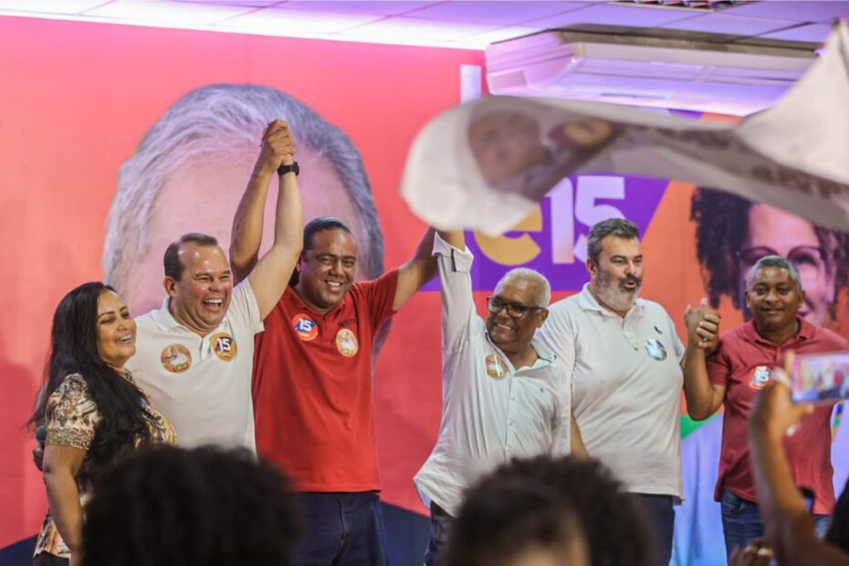 Geraldo Jr se reúne com militantes do PT que reafirmam apoio à sua candidatura a prefeito de Salvador - 