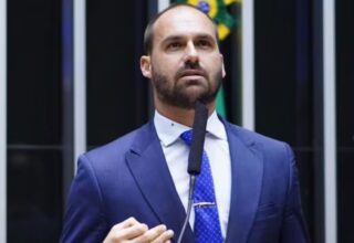 Eduardo Bolsonaro chama Moraes de ‘psicopata’ e pede impeachment do ministro do STF - 