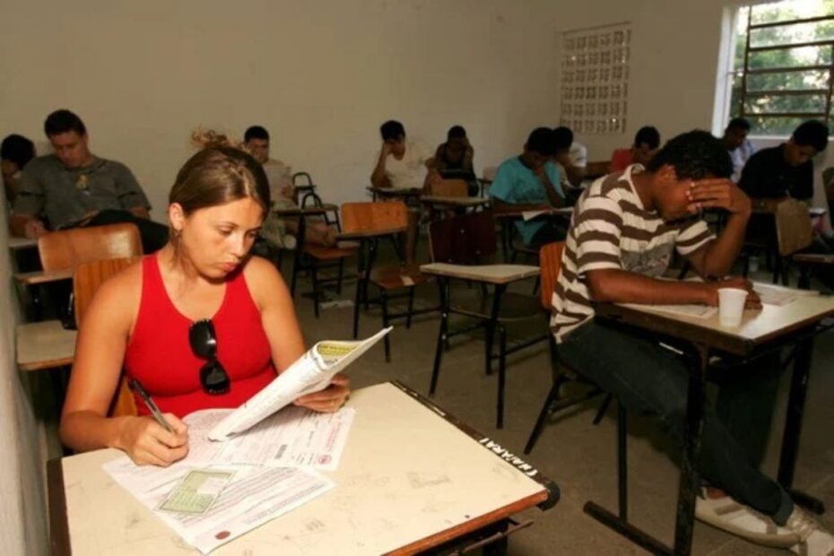 Universidade lança ‘carona’ para estudantes que vão fazer o Enem neste domingo - 