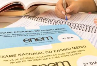 Professores avaliam 2º dia do Enem e pedem anulação de questão de física - 