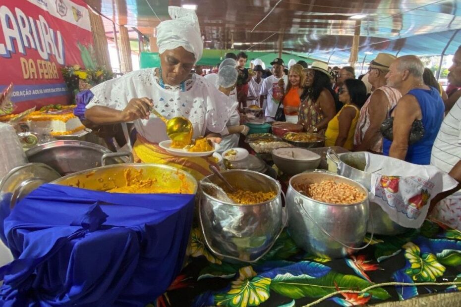 Feira de São Joaquim celebra 60 anos com caruru gratuito e muito samba - 