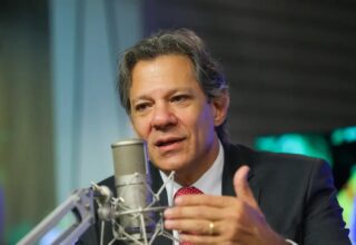 Haddad diz que Lula orientou ministérios a tomarem providências sobre bets - 