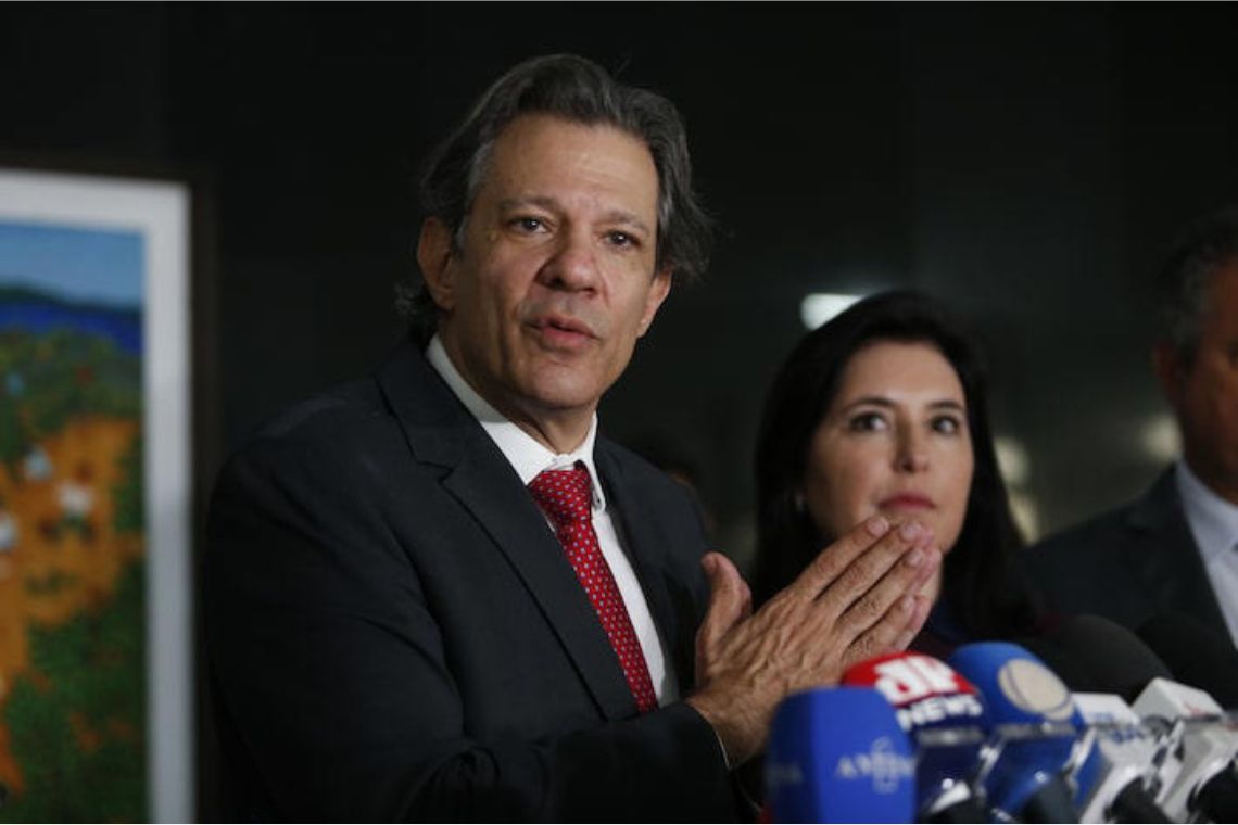 Haddad antecipa anúncio e confirma congelamento de R$ 15 bilhões em despesas - 