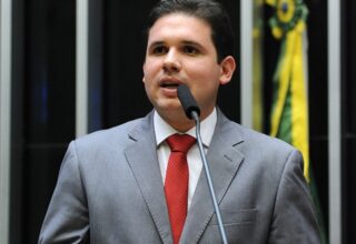 Hugo Motta defende diálogo com poderes em candidatura à presidência da Câmara - 