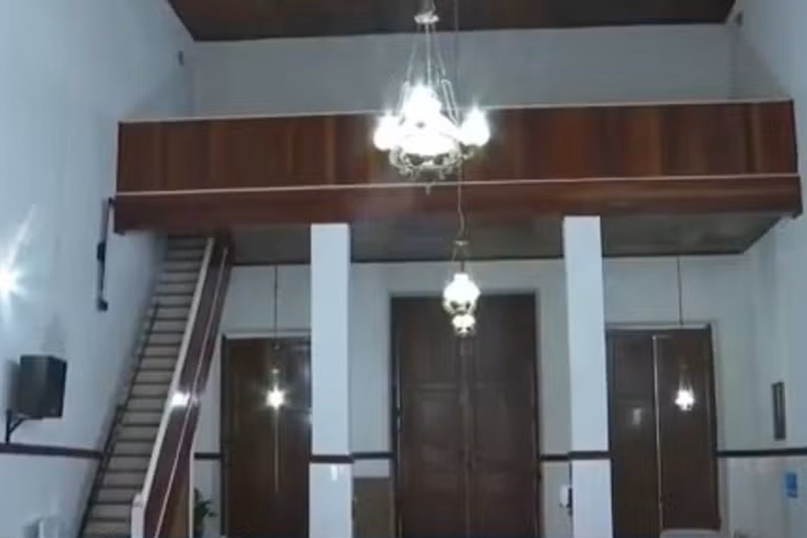 Paróquia no Tororó é invadida e tem objetos sagrados furtados - 