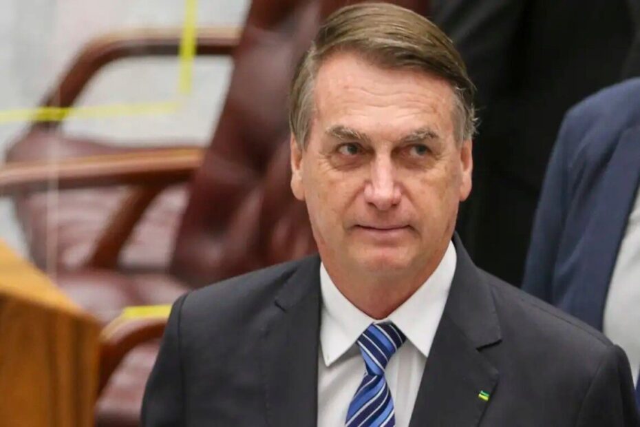 Bolsonaro se torna desafio para frente ampla de centro-direita visando 2026 - 