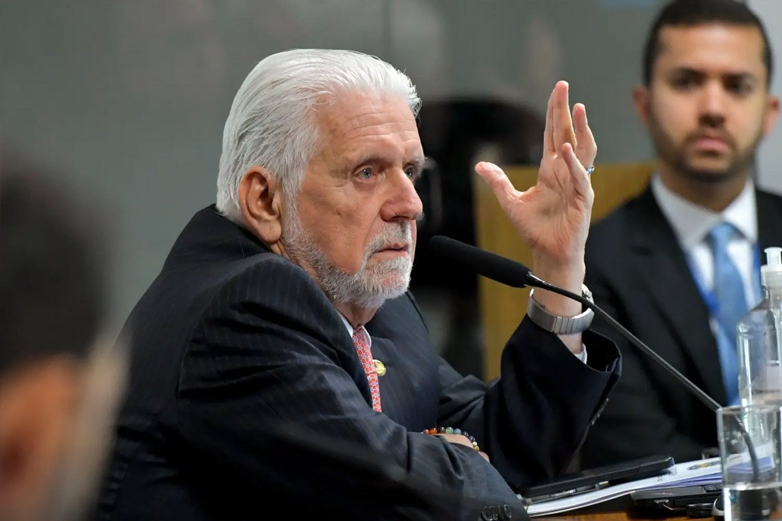 Líder do governo, Jaques Wagner fará cirurgia no tornozelo e se afastará do Senado - 