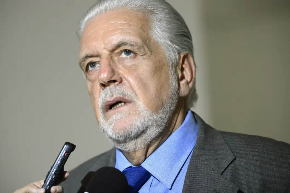 Jaques Wagner confirma que será relator de Galípolo e teme quórum antes da eleição - 