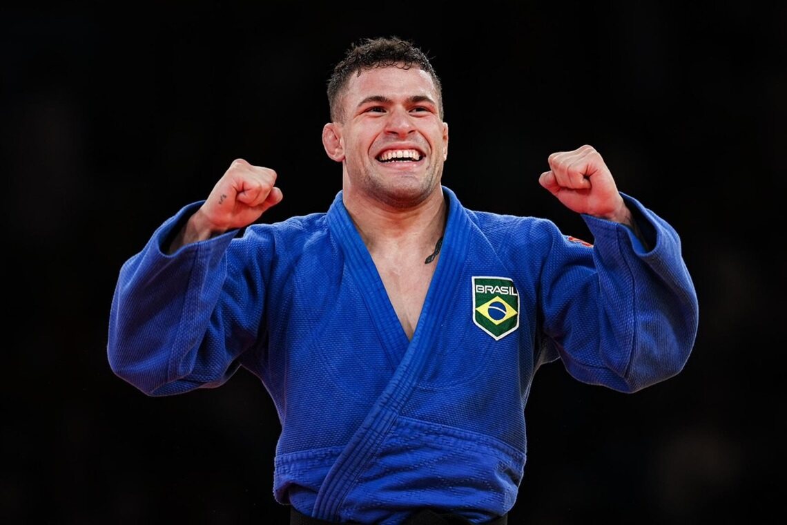 Judô: Willian Lima chega à final e garante primeira medalha olímpica do Brasil - 