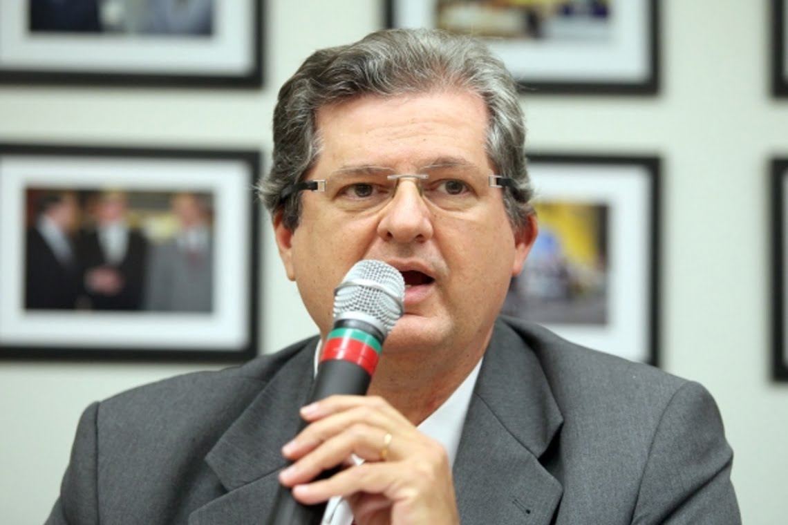 Ex-deputado Jutahy diz que eleição municipal é diferente da estadual e prega favoritismo de Bruno - 