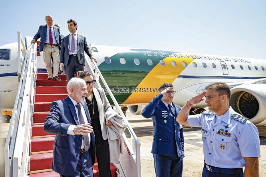 Lula diz que pediu ‘milagre de Deus’ para que avião presidencial não caísse - 