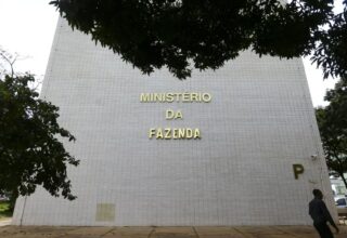 Ministério da Fazenda fecha parcerias para combater manipulação em apostas esportivas - 