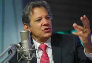 Haddad diz que Anatel vai bloquear cerca de 600 sites de aposta esportiva - 