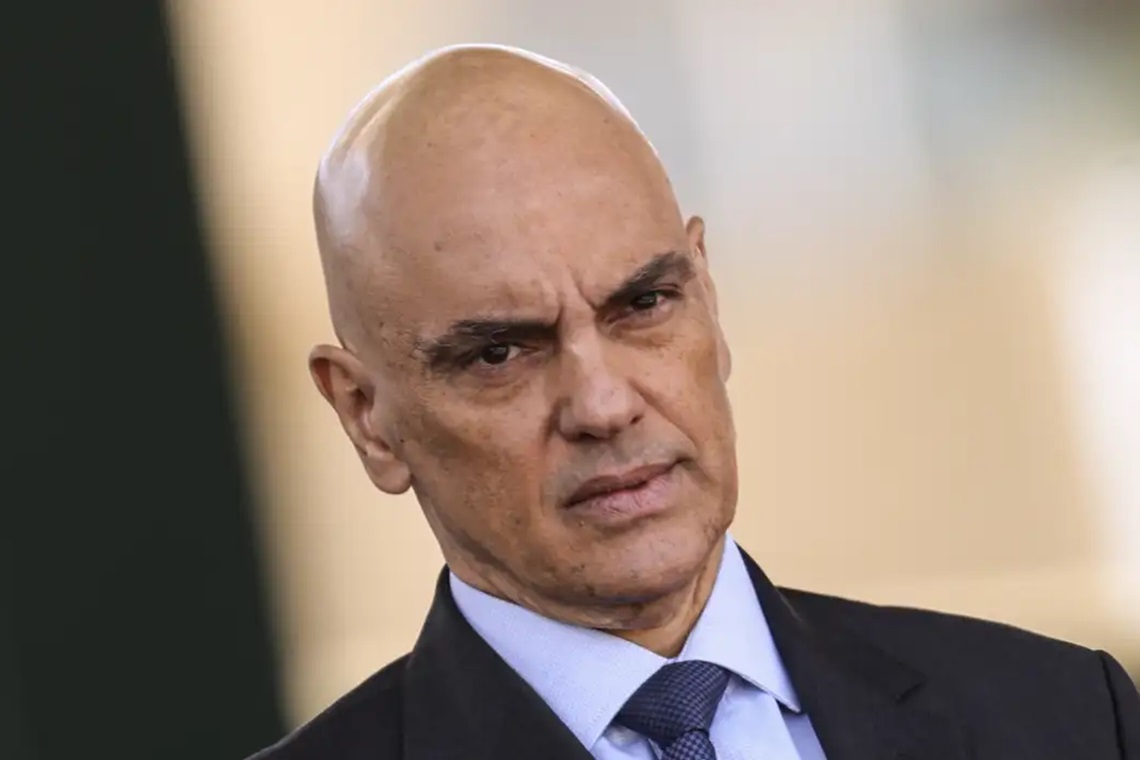 Moraes rejeita pedido de Bolsonaro para arquivar inquérito sobre vazamento de dados do TSE - 