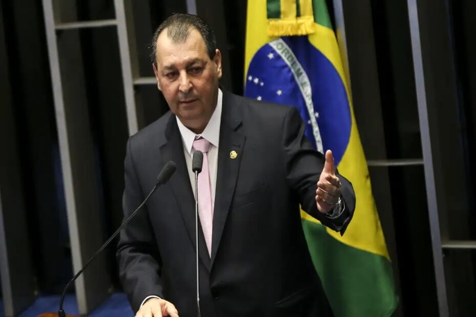 Omar Aziz diz que vai lutar para retirar do ar sites de apostas esportivas - 