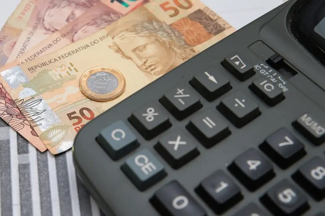 PLOA prevê crescimento de 2,64% no PIB para 2025 - 