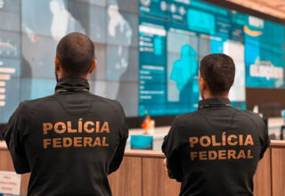 Crimes eleitorais: PF prende um em flagrante, conduz 25 à delegacia e apreende R$ 93,6 mil - 