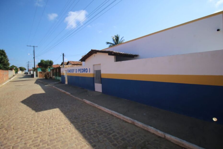 Ministério da Educação envia equipe de psicólogos à escola de Heliópolis após tragédia - 