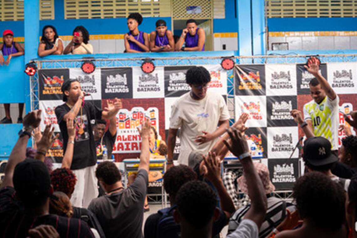 Projeto Sons Periféricos promove batalha de Rap e MCs neste domingo em Salvador - 