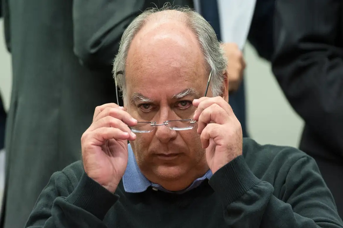 Renato Duque, ex-diretor da Petrobras, é preso pela PF - 