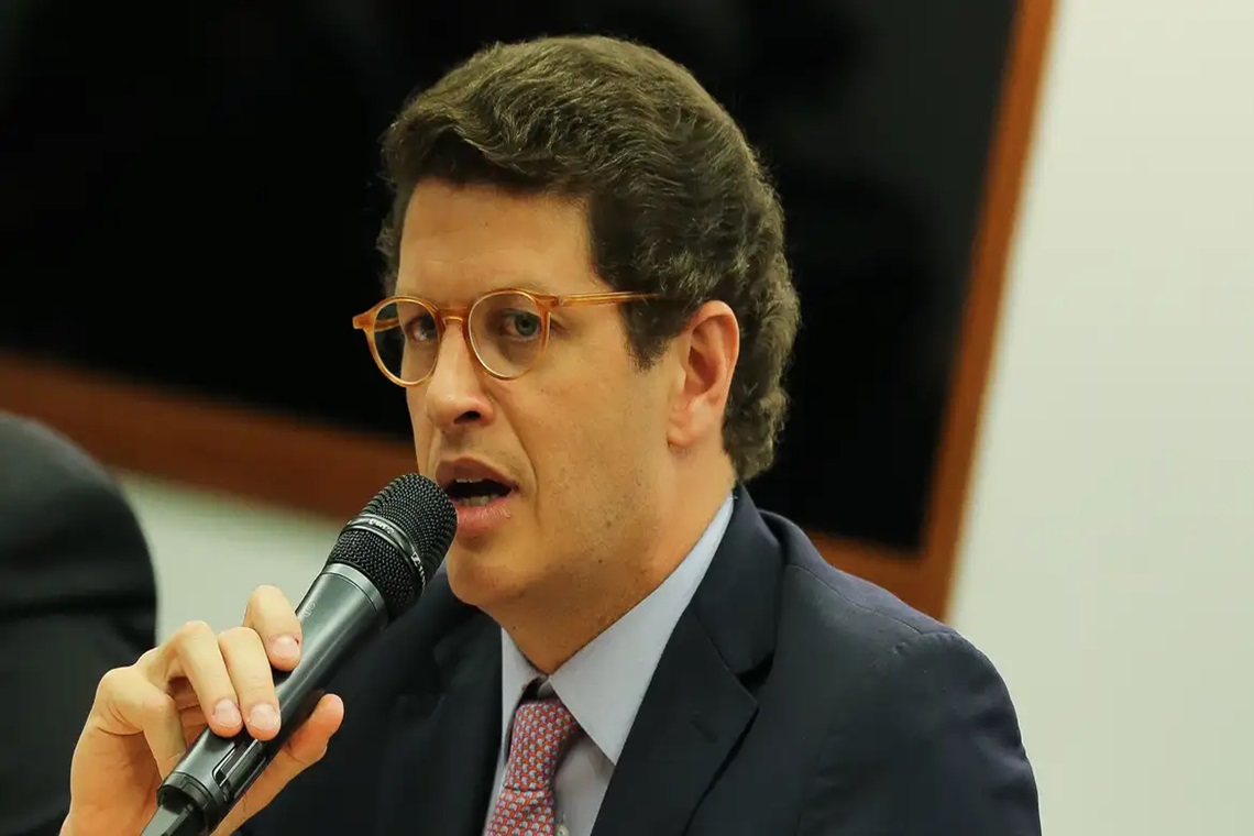 Desfiliação de Ricardo Salles do PL é validada pelo TSE - 