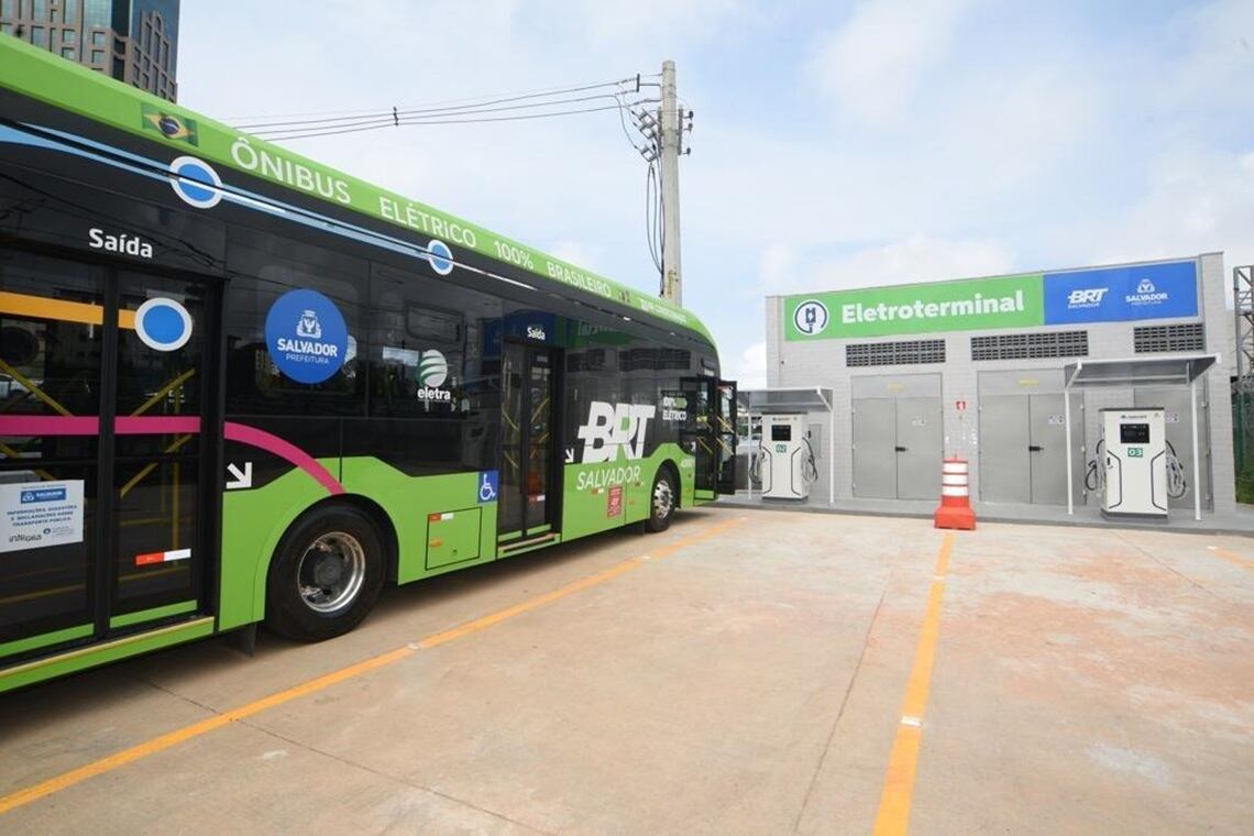 Salvador investirá US$ 94 milhões na aquisição de ônibus elétricos e terminais de recarga - 