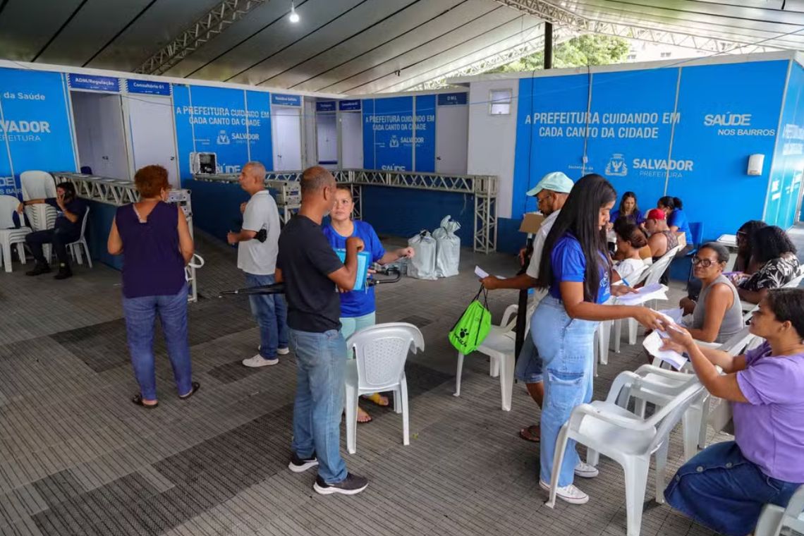 Saúde nos Bairros realiza atendimentos em Salvador neste domingo - 