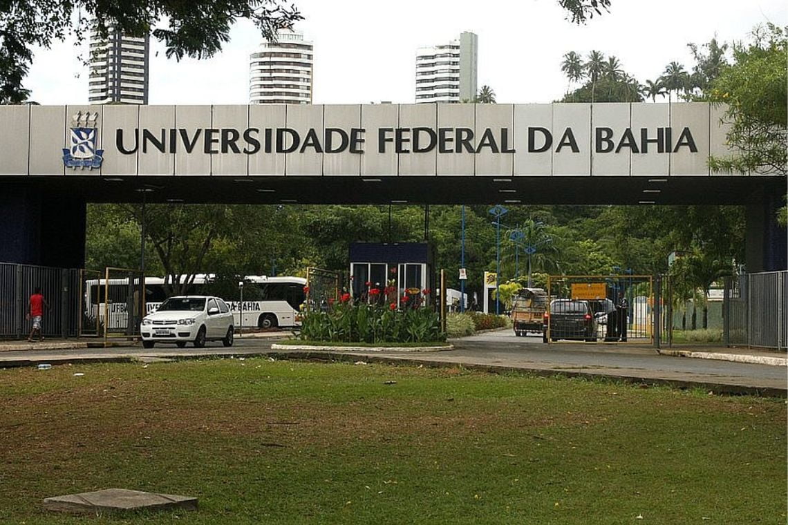 Universidade Federal da Bahia prorroga data de retorno das aulas - 