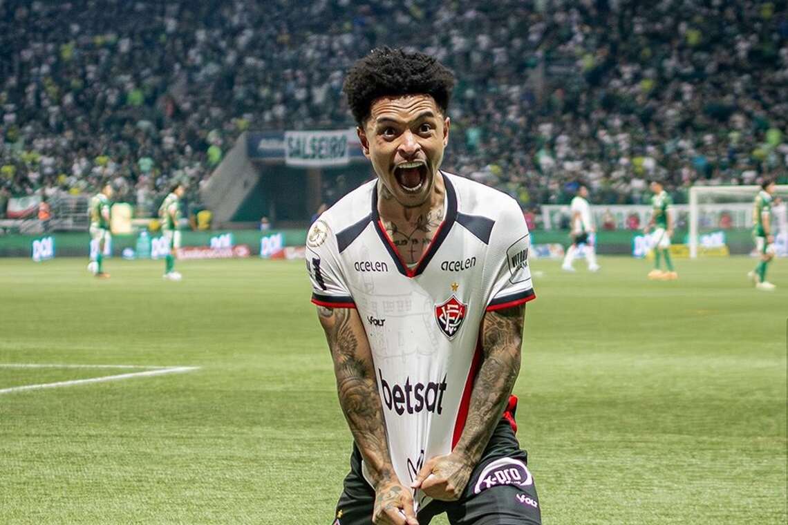 Vitória bate o Palmeiras fora de casa e deixa a zona de rebaixamento - 