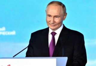 Com tom irônico, Putin declara apoio a Kamala Harris - 