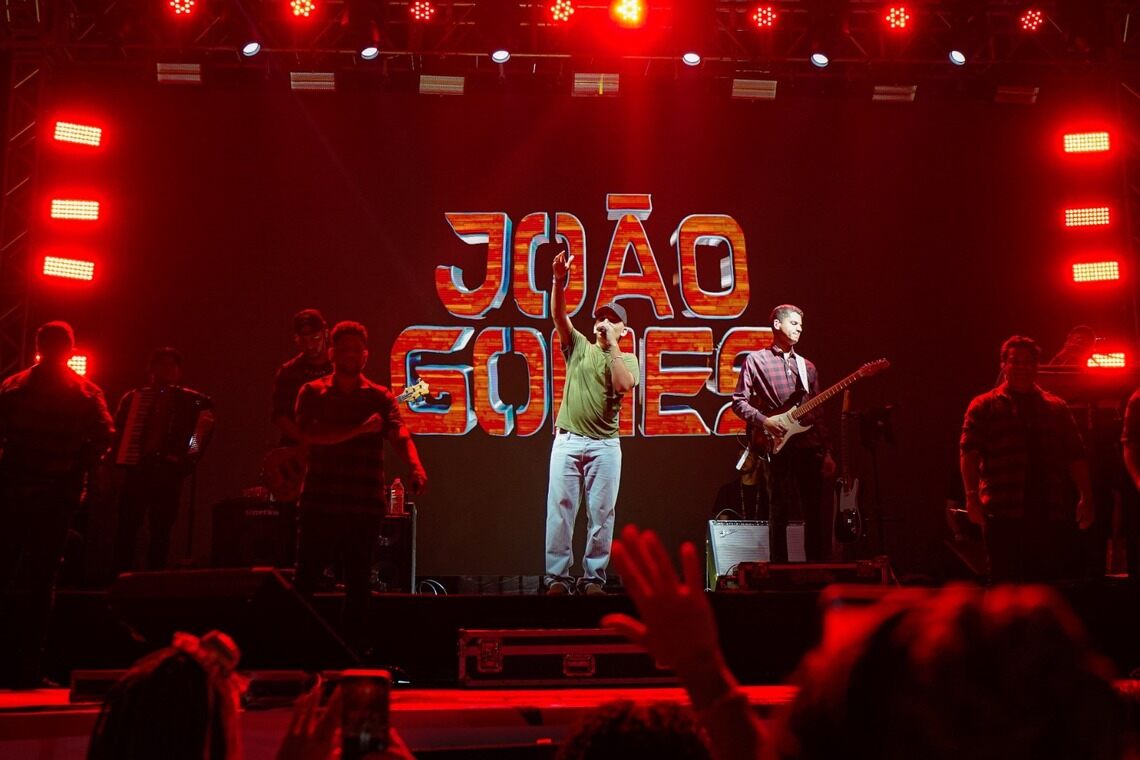 São João de Paripe tem show gratuito de João Gomes na Praça João Martins - 