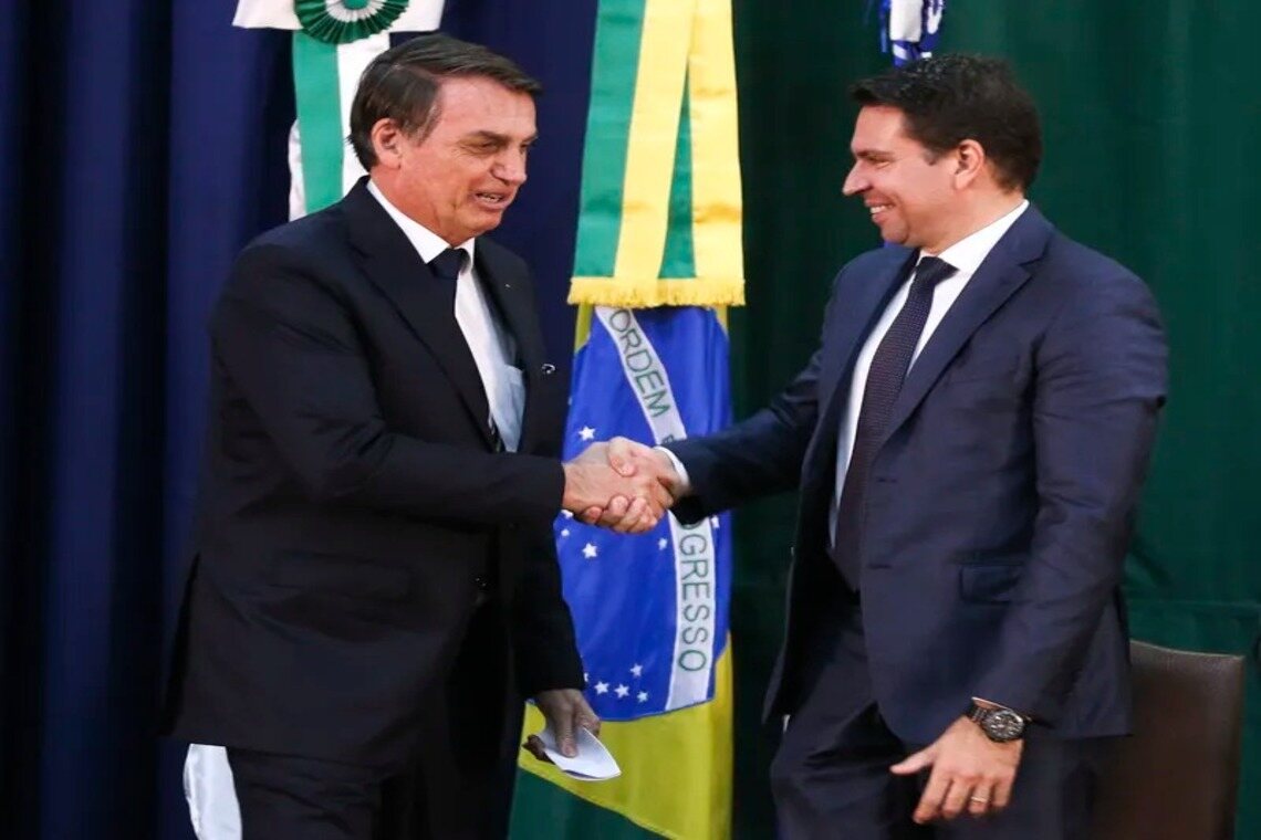 Bolsonaro reforça apoio a Ramagem após áudio liberado por Moraes - 