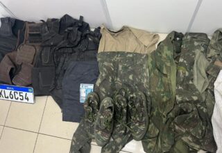 PM desarticula laboratório de drogas em Pituaçu e apreende armas e explosivos - 