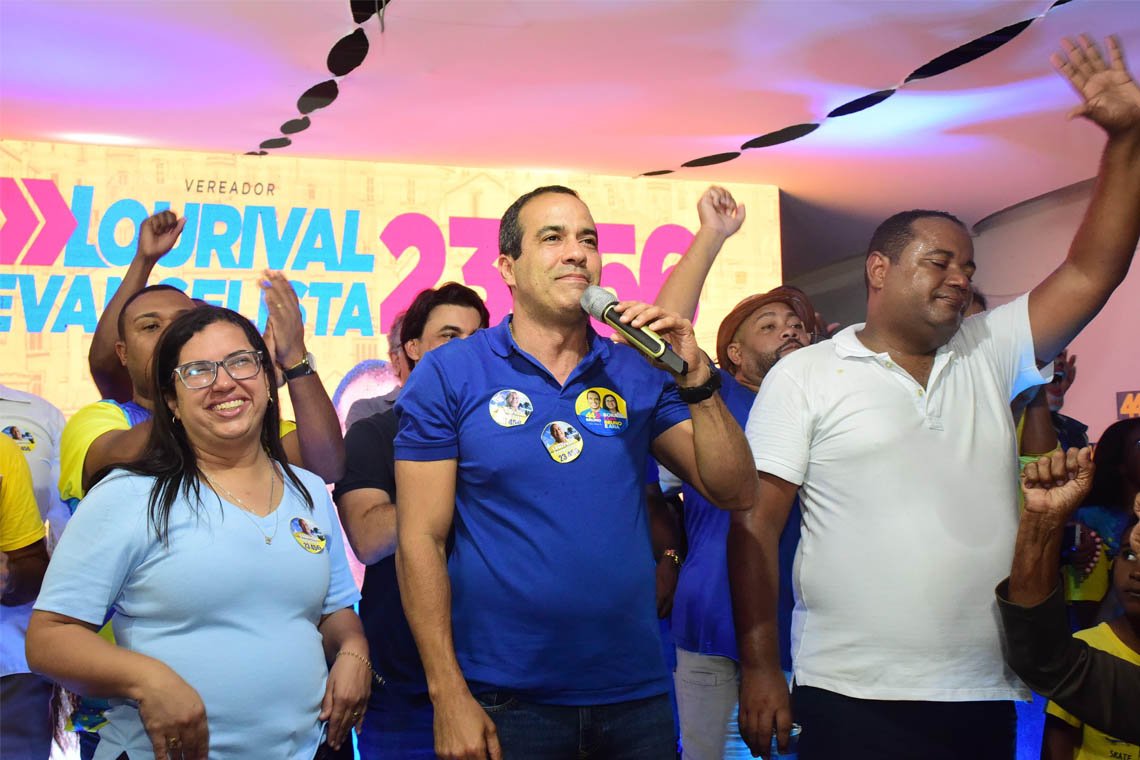 Bruno critica gestões passadas da oposição e destaca planos para novas obras no Subúrbio - 